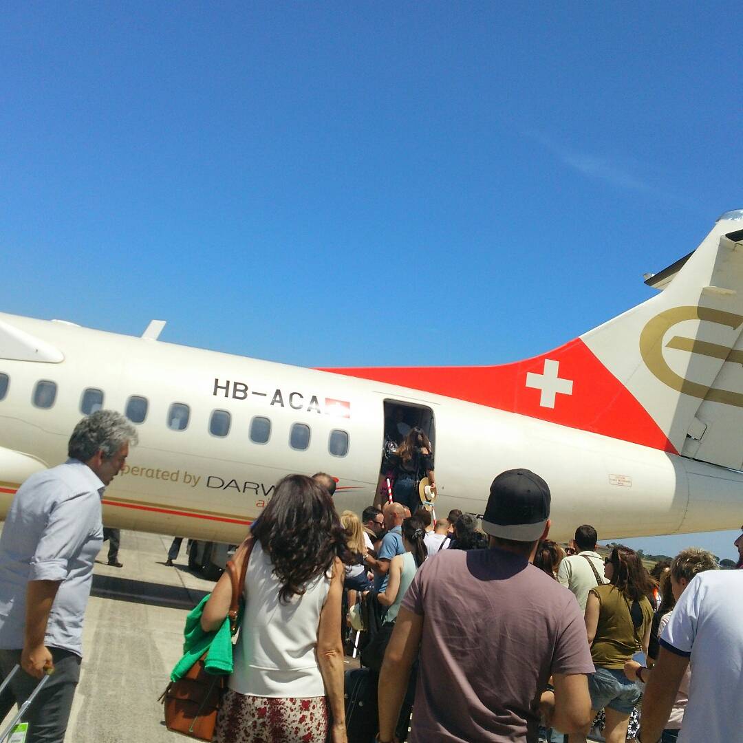 ランペドゥーザ島へおアクセス・行き方：航空機
