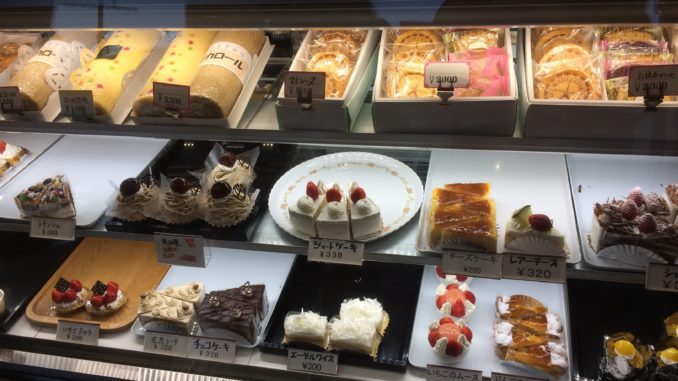 青梅駅・洋菓子の店 ヘーゼルのケーキ・お菓子