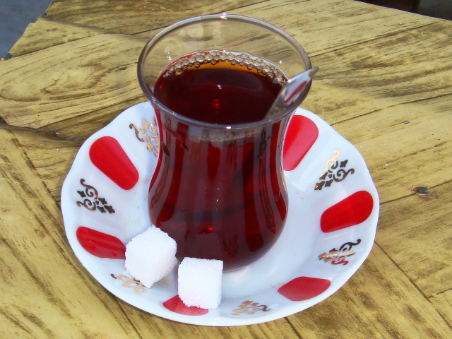 トルコのチャイ（紅茶）