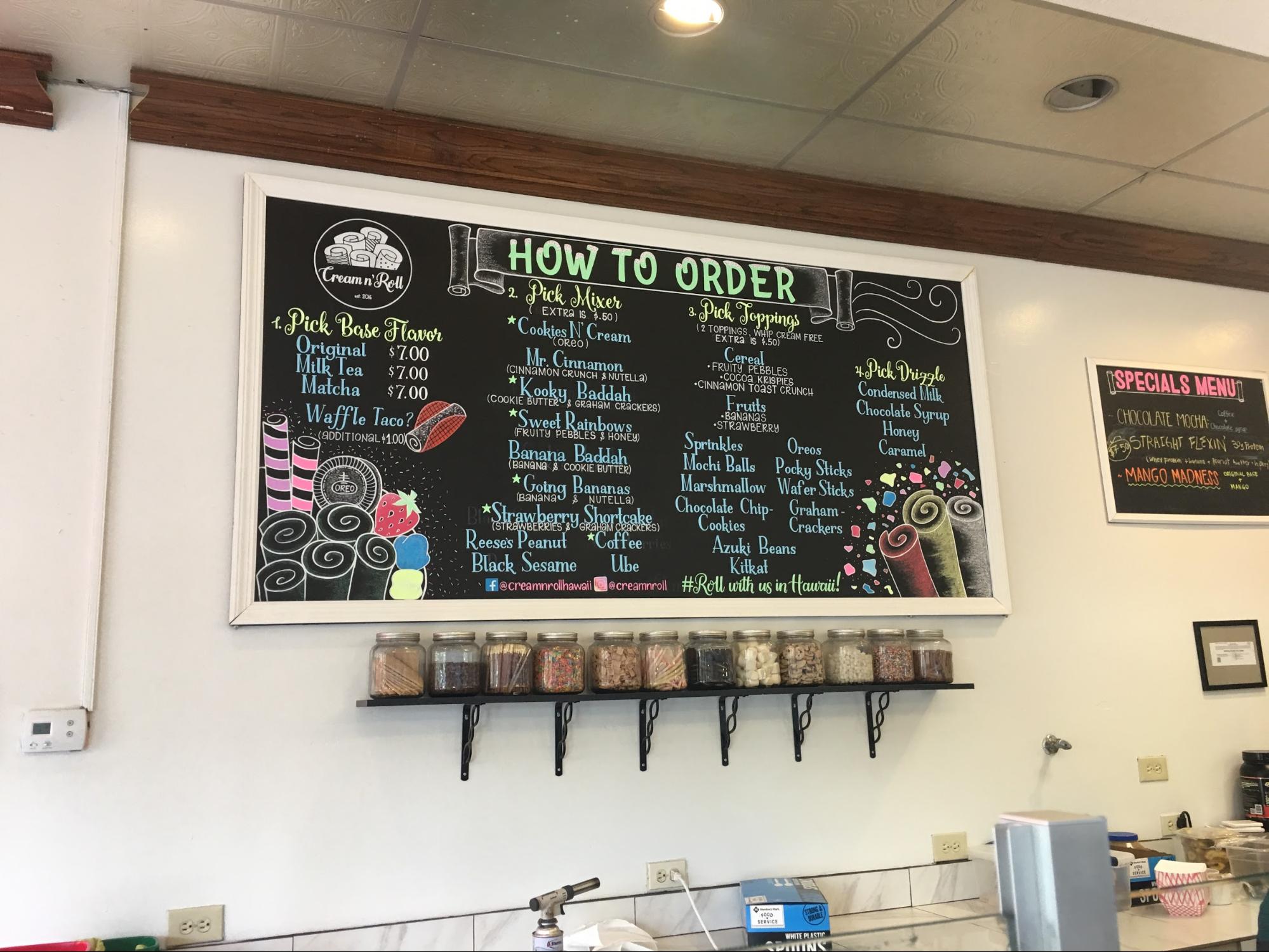 ハワイのロールアイスクリームの注文方法・メニュー