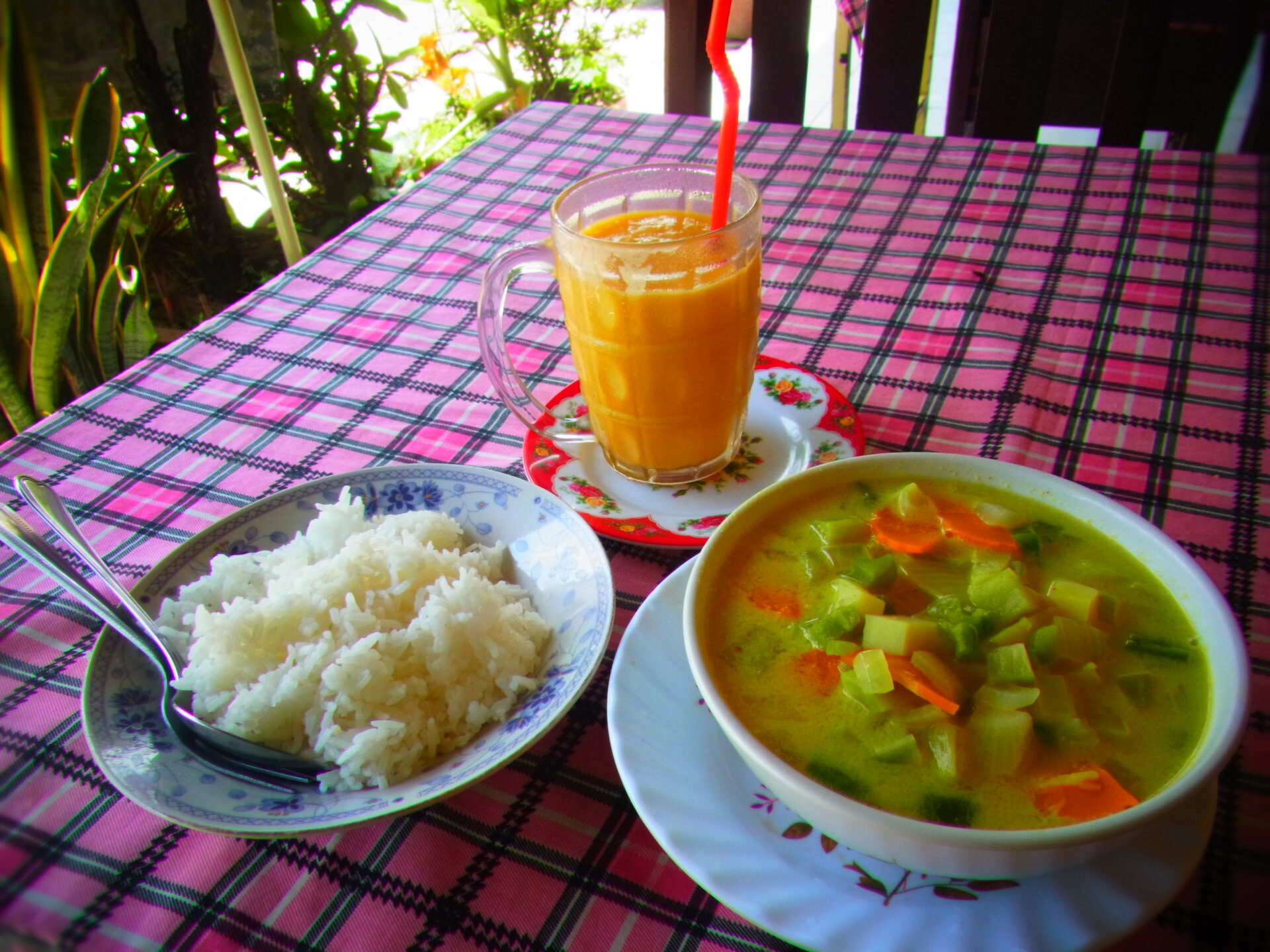 【カンボジア料理】現地で食べたいおすすめグルメ
