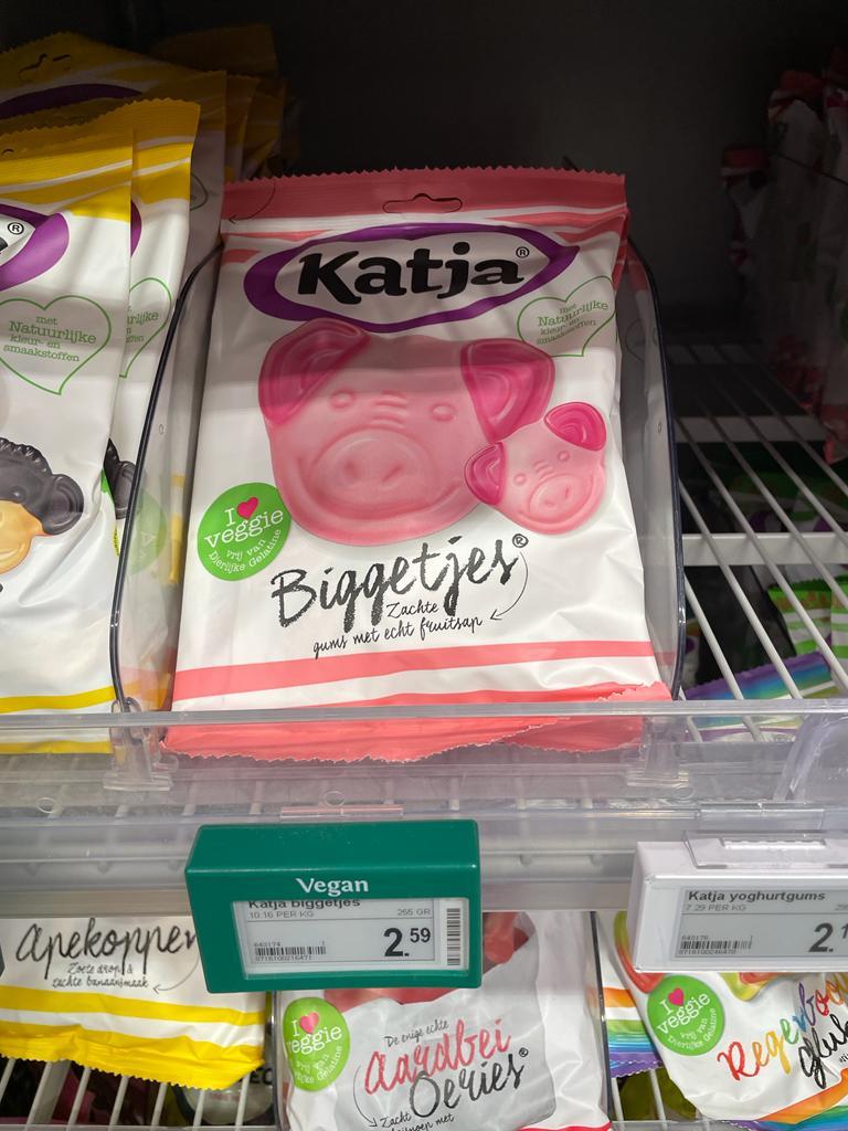 オランダのキャンディーのお土産：Katja (カチャ)