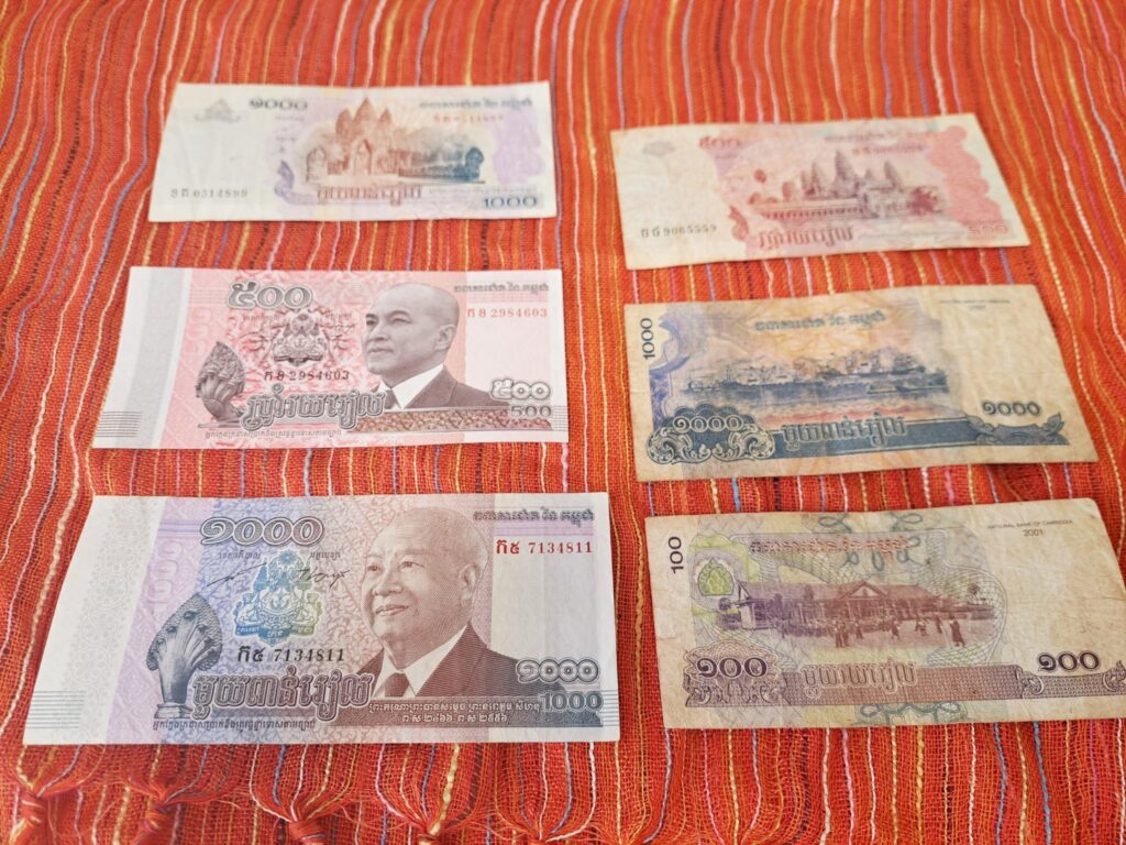 カンボジアのお金・紙幣
