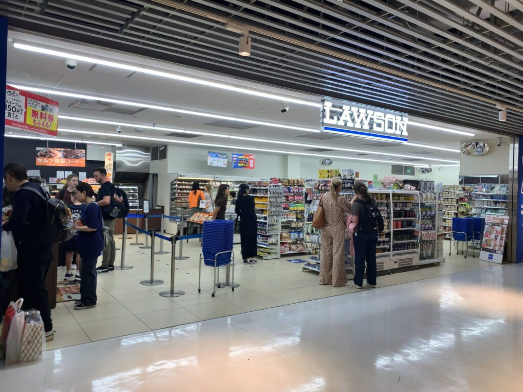 成田空港・第3ターミナル　ローソン