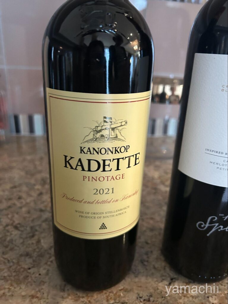 南アフリカ赤ワイン　KANONKOP Kadette Pinotage