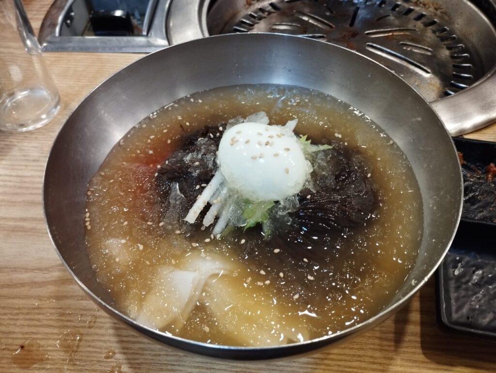 韓国の冷麺（水冷麺）