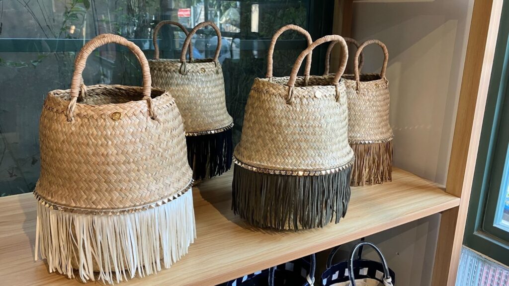 hansryvnの高級路線のカゴバッグ