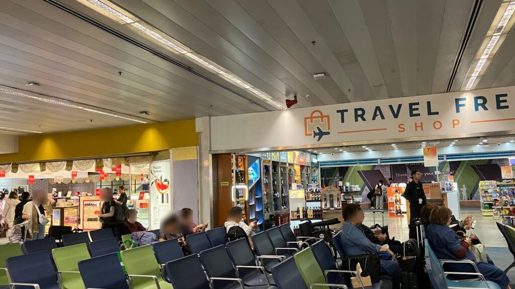 マニラ空港出国後エリアの免税店